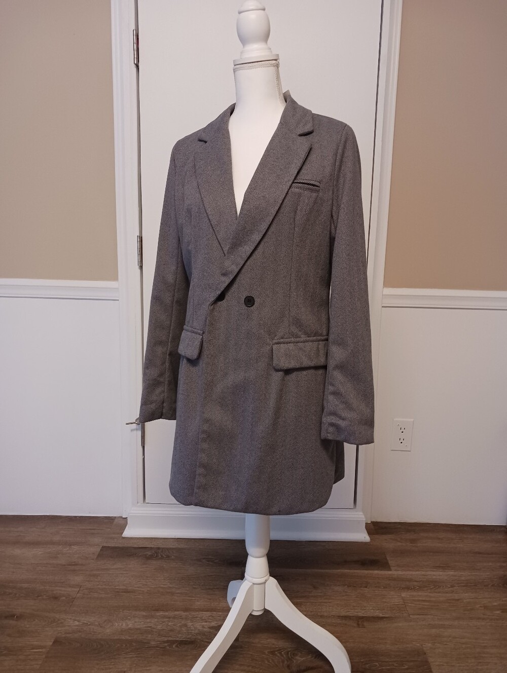 NWT NXH Womens Gray Blazer Size M